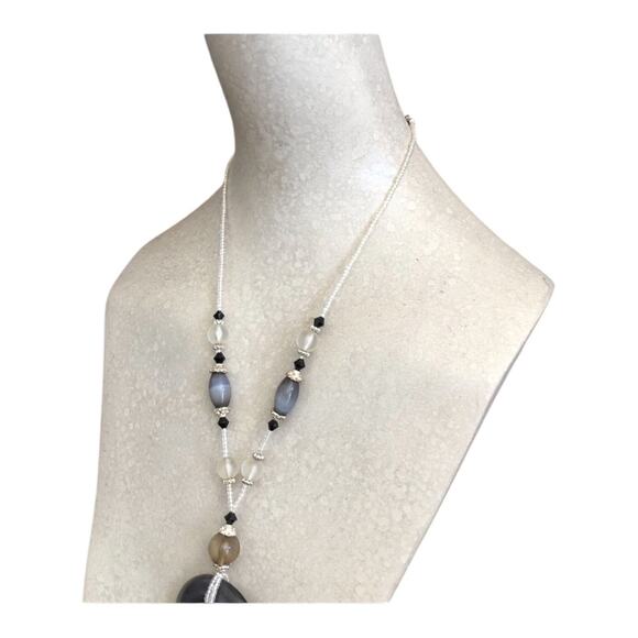 Vintage Black Flat Cutout Circle Black Clear Gray Silver Bead Statement Necklace - Picture 5 of 12